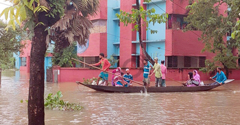 সুনামগঞ্জে এক কেজি মুড়ি ১৫০ টাকা!