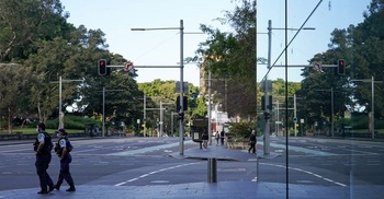 Sydney extends COVID-19 lockdown