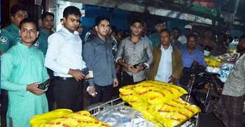 পেঁয়াজের পর এবার সিলেটে লবণ নিয়ে লঙ্কাকাণ্ড
