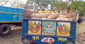 দুই মাস পর হিলি স্থলবন্দরে মটরশুঁটি আমদানি