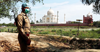 তাজমহলে বোমাতঙ্ক
