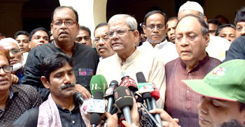 পেঁয়াজের দাম বাড়িয়েছে সরকারের মদদপুষ্ট ব্যবসায়ীরা : ফখরুল