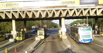 কমছে বঙ্গবন্ধু সেতুর টোল আদায়