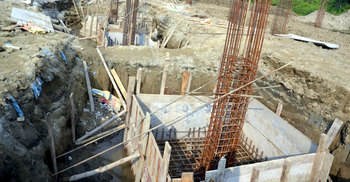 স্টিলের হদিস নেই!