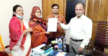 বিনা প্রতিদ্বন্দ্বিতায় উপজেলা চেয়ারম্যান হলেন নার্গিস