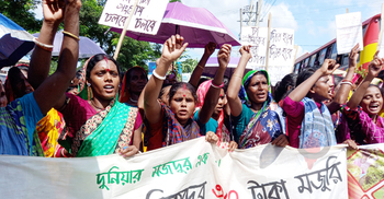 নেতাদের হাত ফসকে গেছে আন্দোলনের চাবিকাঠি