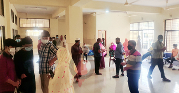 জনবল সঙ্কট, করোনা পরীক্ষা করাতে না পেরে ফিরে যাচ্ছেন রোগীরা