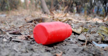 প্রতিপক্ষের ককটেলে মাথা উড়ে গেল কৃষকের