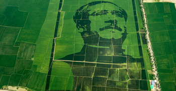 ফসলের ক্যানভাসে ‘বিশ্বনেতা’