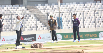 প্লে-অফের টিকিট পেতে টস জিতে ফিল্ডিংয়ে চট্টগ্রাম