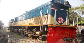 গাজীপুরে ইঞ্জিন বিকল, ট্রেন চলাচল বন্ধ