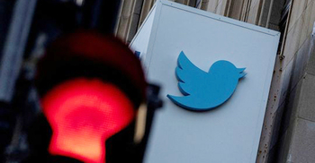 Elon Musk cuts Twitter expenses by falling behind on bills