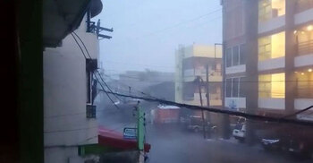 Super typhoon Goni slams into Philippines, makes two landfalls