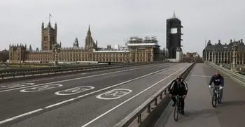 UK economy shrinks by a quarter in depths of lockdown