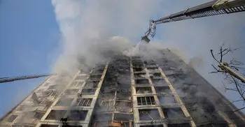 Ukraine says 20,000 escape besieged Mariupol; UK says Russian forces struggling