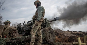 Russia, Ukraine battle for Bakhmut as ICC seeks war crime arrest warrants