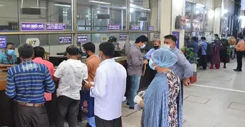 Banks to remain open on Saturday for limited hours
