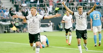 Five-star Germany crush Italy to snap winless run