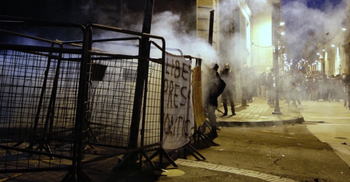 Indigenous groups in Ecuador defy curfew to protest fuel hike