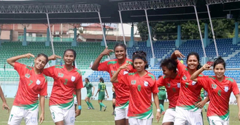 Bangladesh thrash Pakistan 6-0 as Sabina slams hat-trick