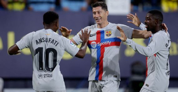 Lewandowski strikes again as Barca go top of LaLiga