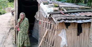 লোকমুখে ‘মৃত’ শুনে বন্ধ ভিক্ষুক নুরজাহানের ভাতা