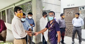 DU dorms get back its liveliness