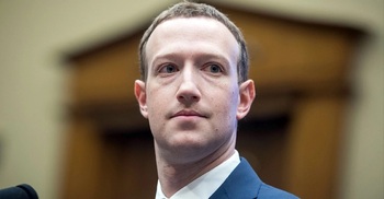 Zuckerberg apologises for six-hour Facebook outage
