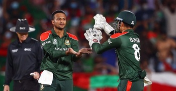 Shakib equals Afridi to be leading wicket taker of T20 WC