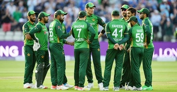 Pakistan announces 12-man squad for India clash