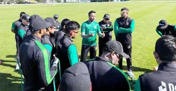 Bangladesh to face New Zealand in must win tri-series game