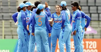 India ease past Thailand to secure final berth
