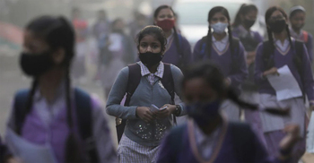 Delhi shuts primary schools as air quality deteriorates