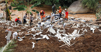 Indonesia quake kills 268, many of them children