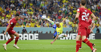 Richarlison scores stunning volley in Brazil win