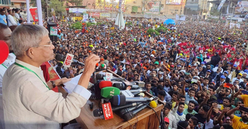 Flee before time runs out, Fakhrul to govt