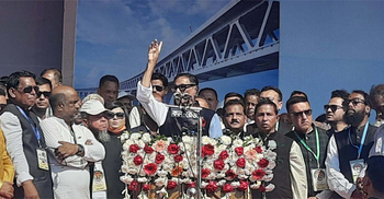 Govt cannot be ousted by issuing threat: Quader