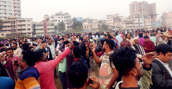 BNP leaders, activists start gathering at Golapbagh field