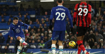 Comfortable Chelsea win boosts top-four hopes