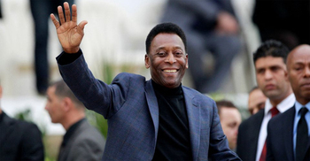 Brazil legend Pele dies aged 82