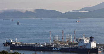 Russia to cut oil output by 500,000 bpd in March