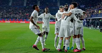 Real beat Osasuna 2-0 to close in on Barca in LaLiga