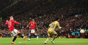 Man Utd beat Barca to reach Europa League last 16