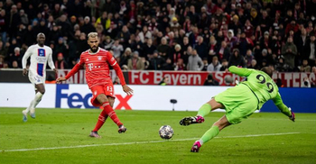Bayern cruise past PSG to reach quarter-finals