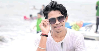 রাস্তা পার হওয়ার সময় ট্রাকচাপায় কলেজছাত্রের মৃত্যু