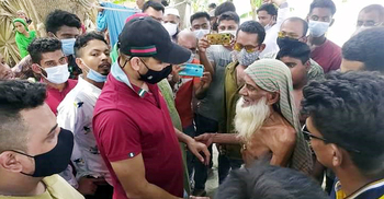 মধুমতী পাড়ের মানুষের দুর্দশার কথা শুনলেন মাশরাফি