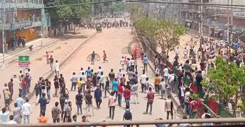 1200 sued over New Market clashes