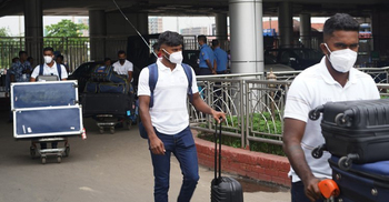 Sri Lanka arrive in Bangladesh for Test series