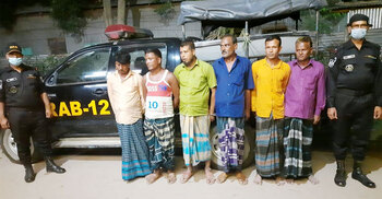 টাঙ্গাইলে জুয়ার আসর থেকে গ্রেফতার ৬