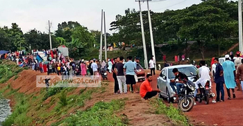 বিধিনিষেধেও গাজীপুরের বিভিন্ন স্থানে বেড়েই চলছে দর্শনার্থীদের ভিড়